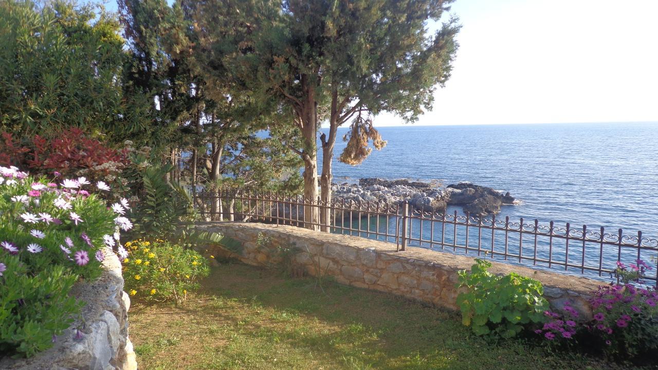 Anastasia Apartments Stoupa Exterior photo
